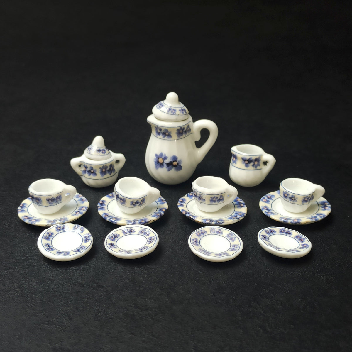 Dollhouse Minijaturni Keramički Set za čaj 1:12 (15kom) - Elegantne Ljubičice