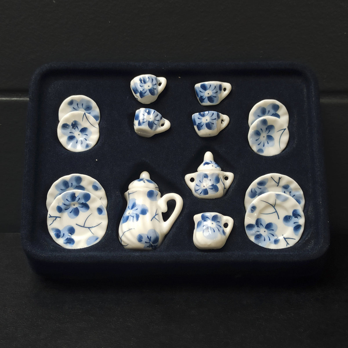 Dollhouse Minijaturni Keramički Set za čaj 1:12 (15kom) - Nemofila Plavooka